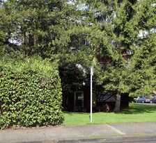 2575 Spruce St in Vancouver, BC - Building Photo