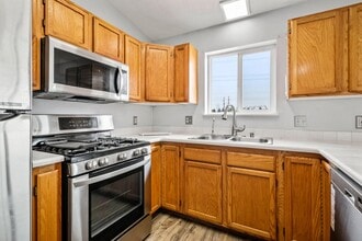 6688 W Santa Fe St in Rathdrum, ID - Building Photo - Building Photo