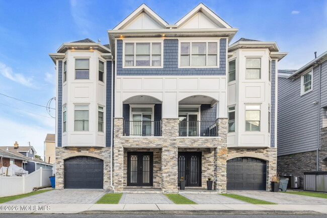 property at 42 Marine Terrace