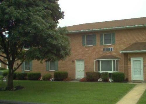 Quarry Terrace Apartments in Columbia, PA - Building Photo