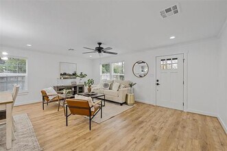 623 Dyer Ave in Waco, TX - Building Photo - Building Photo