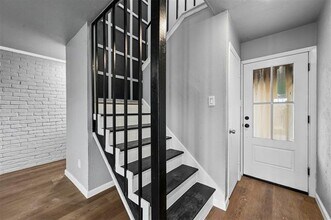 10430 Las Brisas Dr in Dallas, TX - Building Photo - Building Photo