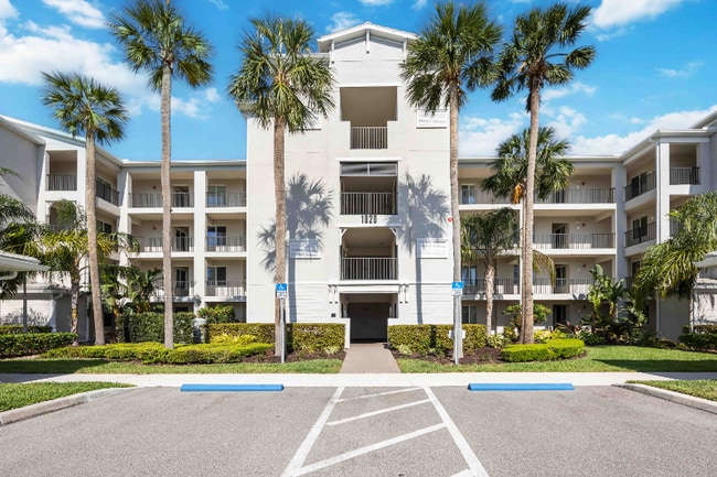 property at 1020 Tidewater Shores Loop