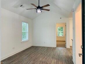 105 Oak St in Lagrange, GA - Building Photo - Building Photo