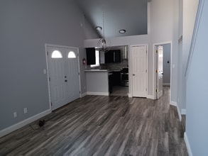 1274 Garden Village Dr in Florissant, MO - Building Photo - Building Photo