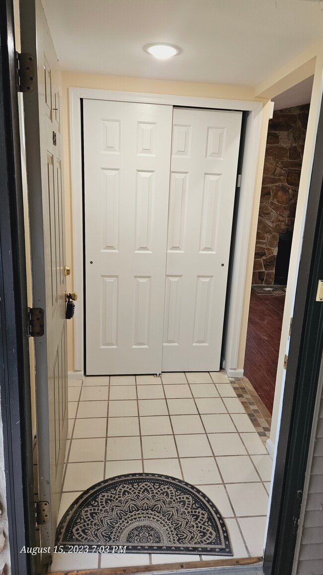 451 Redbud Ct in Warrington, PA - Building Photo - Building Photo