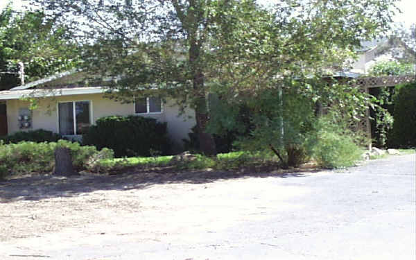 15753 Potomac Rd in Apple Valley, CA - Building Photo