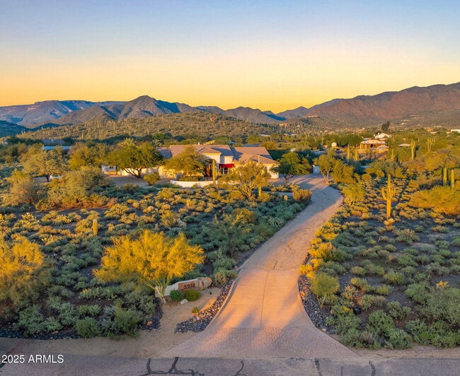 5910 E Cielo Run S in Cave Creek, AZ - Building Photo - Building Photo
