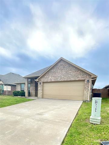 105 Frank St in Greenville, TX - Building Photo