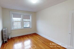118 Washington St in Boston, MA - Building Photo
