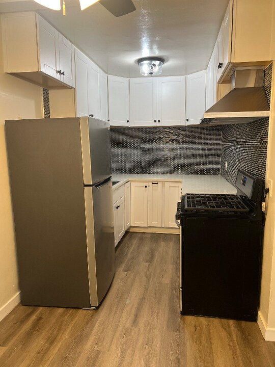 1193 N Ardmore Ave in Los Angeles, CA - Building Photo