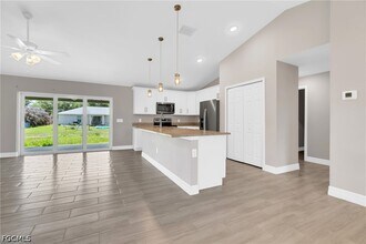 2605 57th St W in Lehigh Acres, FL - Building Photo - Building Photo