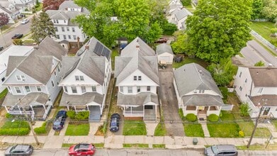 969 Wood Ave in Bridgeport, CT - Building Photo - Building Photo