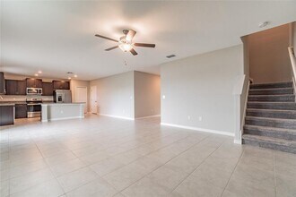 5420 Grays Harbor Ct in Wimauma, FL - Building Photo - Building Photo