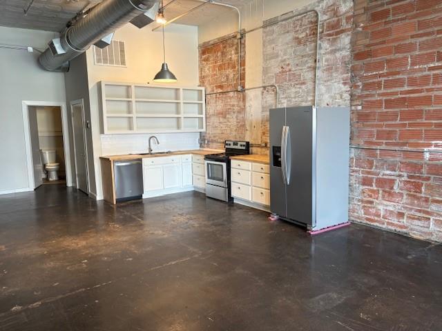property at 101 Crawford St