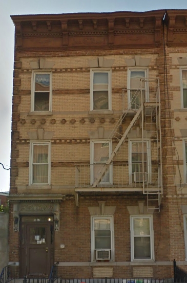 30-42 42nd St in Astoria, NY - Foto de edificio