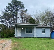 220 15th Ave SW in Birmingham, AL - Building Photo