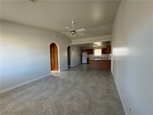 1090 Red Butte St in Pahrump, NV - Building Photo - Building Photo