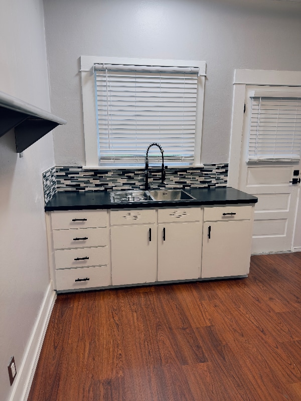 property at 506 E 17th St