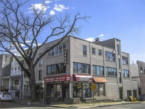 2001-2003 Benning Rd NE in Washington, DC - Foto de edificio - Building Photo