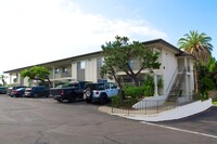 La Mesa Spring Gardens Apartments in La Mesa, CA - Building Photo - Building Photo