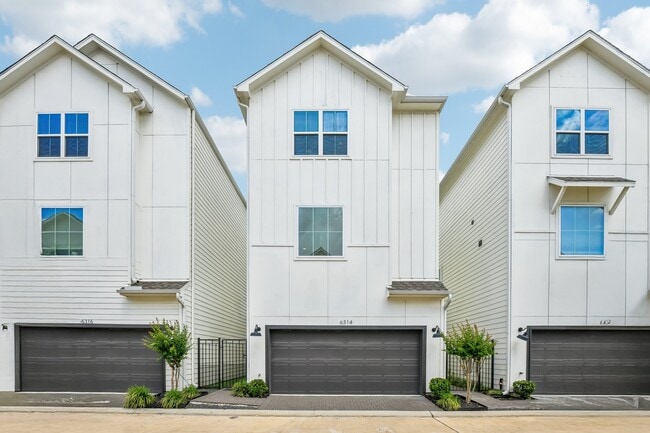 property at 6314 Chelsea Falls Ln