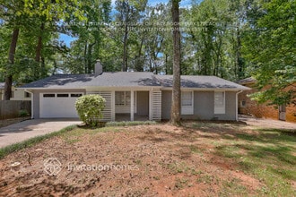 3569 Troutdale Ct in Decatur, GA - Building Photo - Building Photo