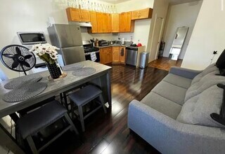 1576 Tremont St in Boston, MA - Building Photo - Building Photo