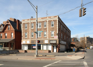 264 Farmington Ave in Hartford, CT - Building Photo - Building Photo