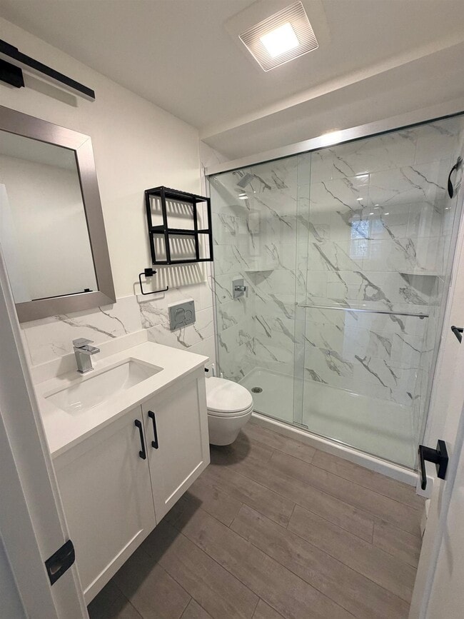 196 Sherman St in Cambridge, MA - Foto de edificio - Building Photo