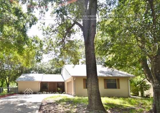 property at 3240 Maiden Ln