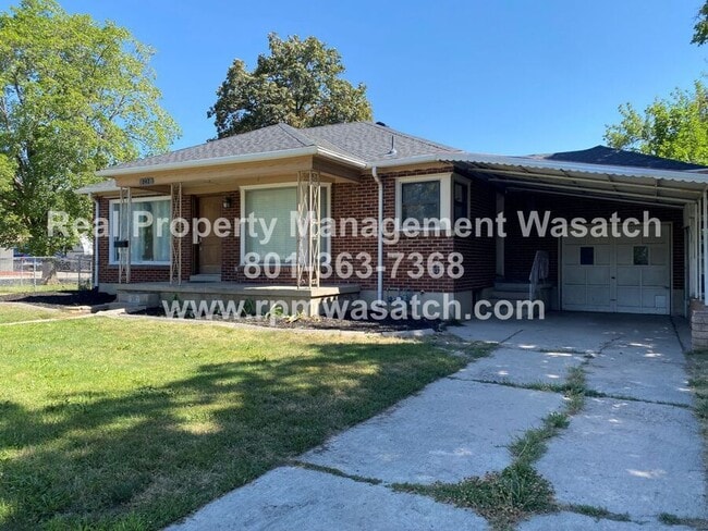 property at 141 Garden View Dr