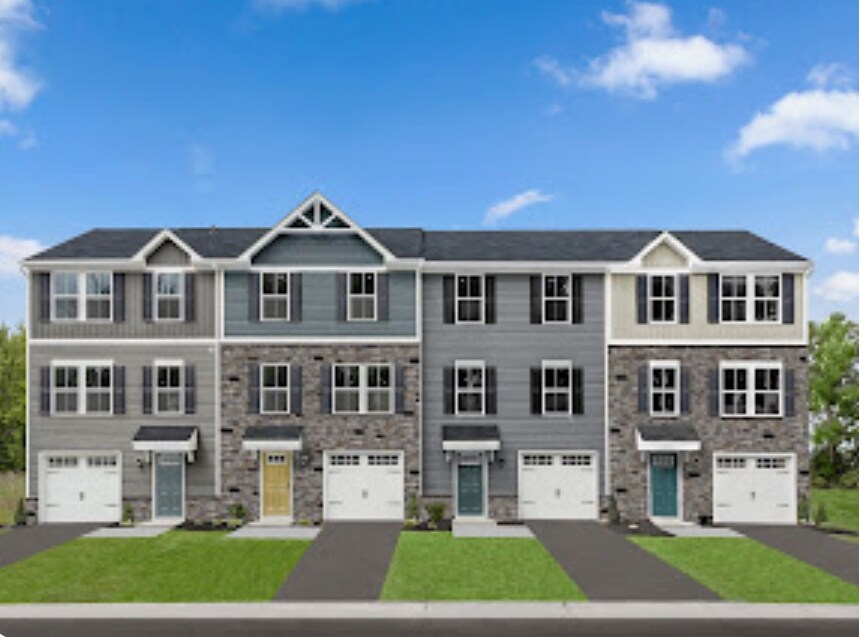 13 Limestone Blvd in Washington, NJ - Foto de edificio