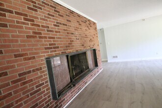 401 Lakeside Dr in Rock Hill, SC - Building Photo - Building Photo