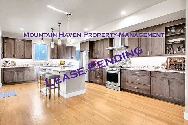 property at 3040 Alpine Hideaway Trail