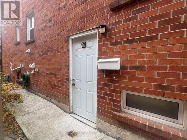 4144 Lastrada Heights in Mississauga, ON - Building Photo - Building Photo