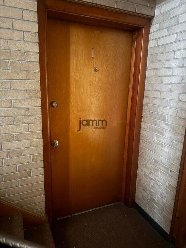 4201 Rocky River Dr in Cleveland, OH - Foto de edificio - Building Photo