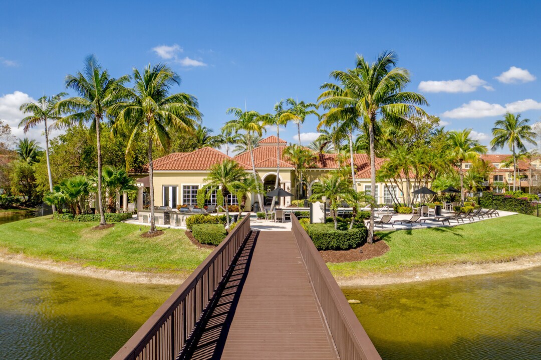 The Palms of Doral in Doral, FL - Foto de edificio