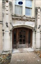 6709 N Greenview Ave in Chicago, IL - Building Photo