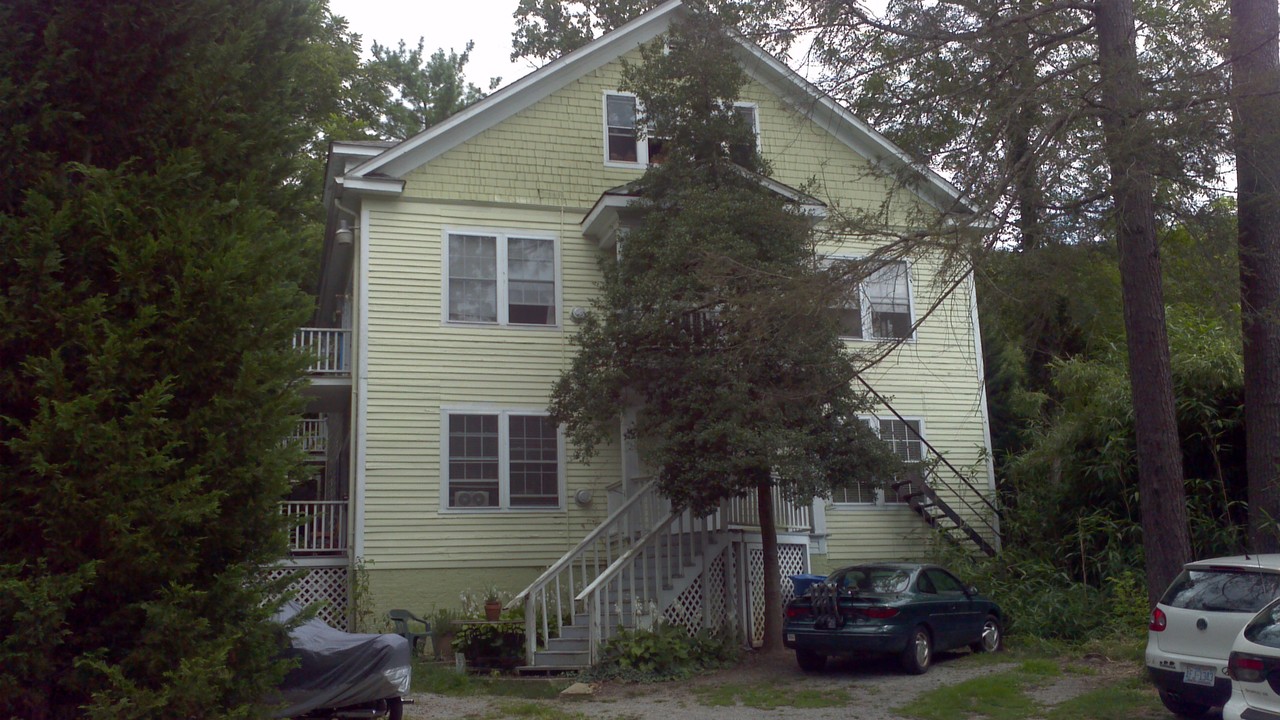 84 Edgemont Rd in Asheville, NC - Building Photo