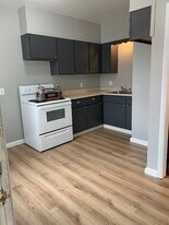 639 E Main St, Unit 1 in Batavia, NY - Building Photo