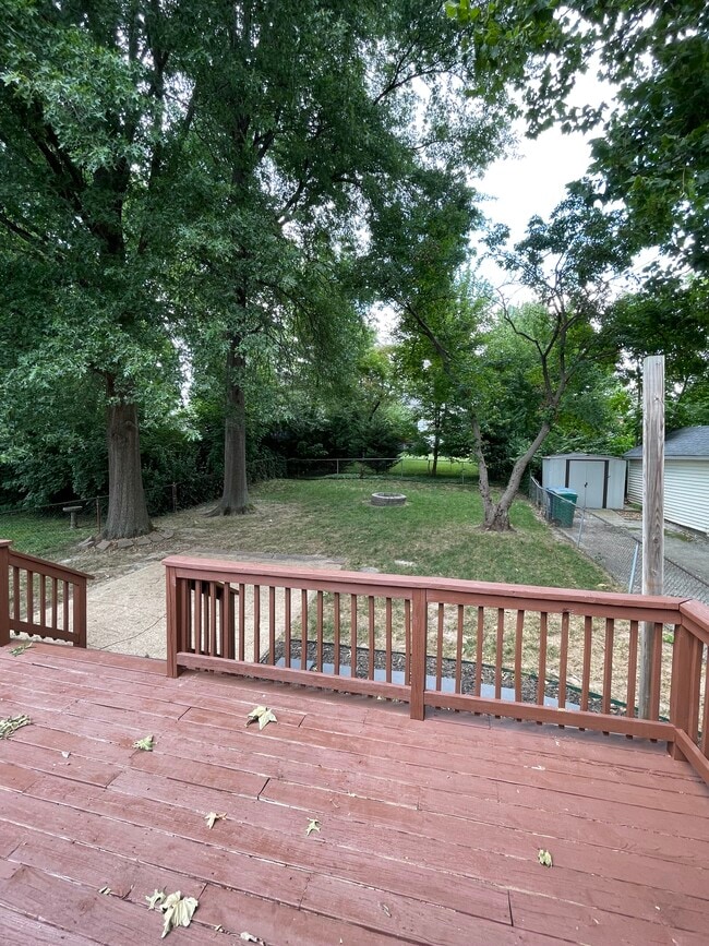 8519 Florence Ave in Brentwood, MO - Building Photo - Building Photo
