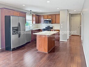 6478 Dew Pointe Ave SE in Caledonia, MI - Building Photo - Building Photo