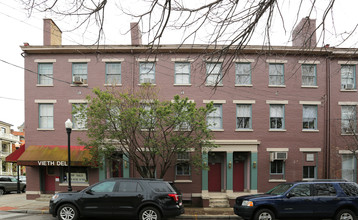 229-233 E 3rd St in Covington, KY - Building Photo - Building Photo