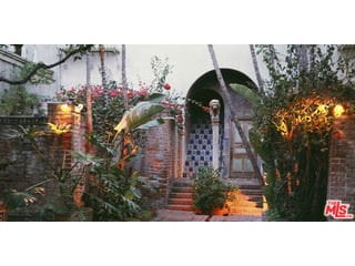 1355 Laurel Ave in West Hollywood, CA - Building Photo - Building Photo