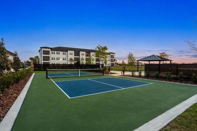 Ascend Angeline in Land O Lakes, FL - Foto de edificio - Building Photo