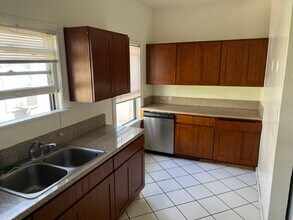 454 N Orange Grove Ave, Unit 456.5 in Los Angeles, CA - Foto de edificio - Building Photo