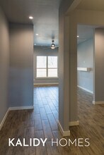 512 Remington Ave in Jones, OK - Building Photo - Building Photo