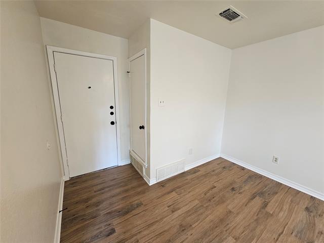 1812 Frances Dr in Garland, TX - Building Photo - Building Photo