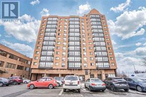 25 Agnes St in Mississauga, ON - Building Photo
